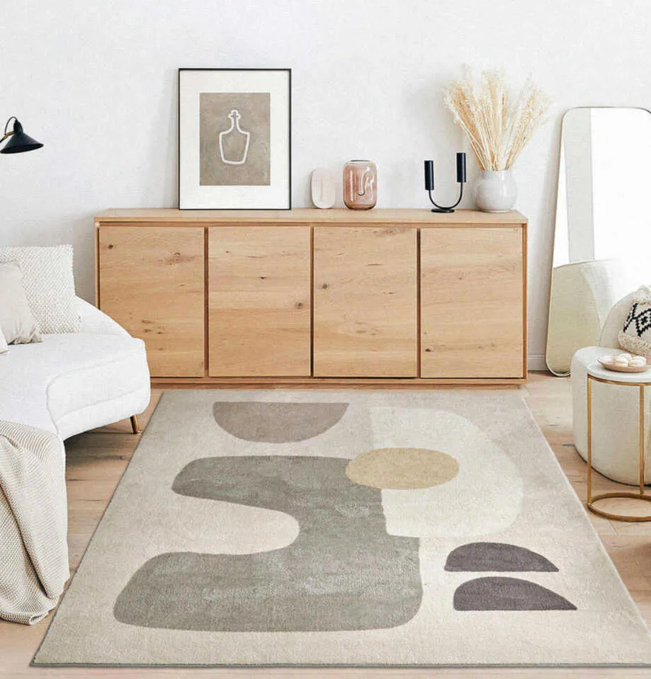 Chỉ một tấm thảm nỉ kích cỡ nhỏ cũng đủ làm không gian thêm phần thanh lịch