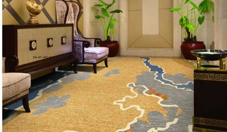 Thảm trải sàn văn phòng bằng cao su có mẫu hoa văn ấn tượng